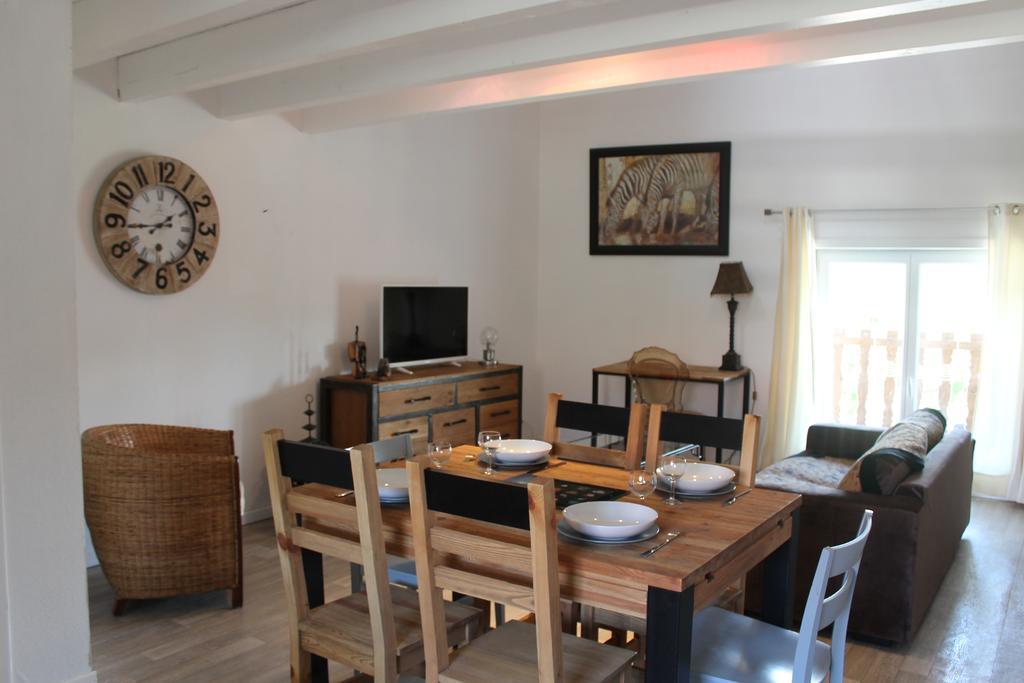 Les Trois Maisons Druillat Esterno foto